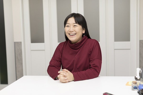 もともと日本語教師をしており「滞日外国人の精神面でのケアに取り組んでみたかった」という塚本さん