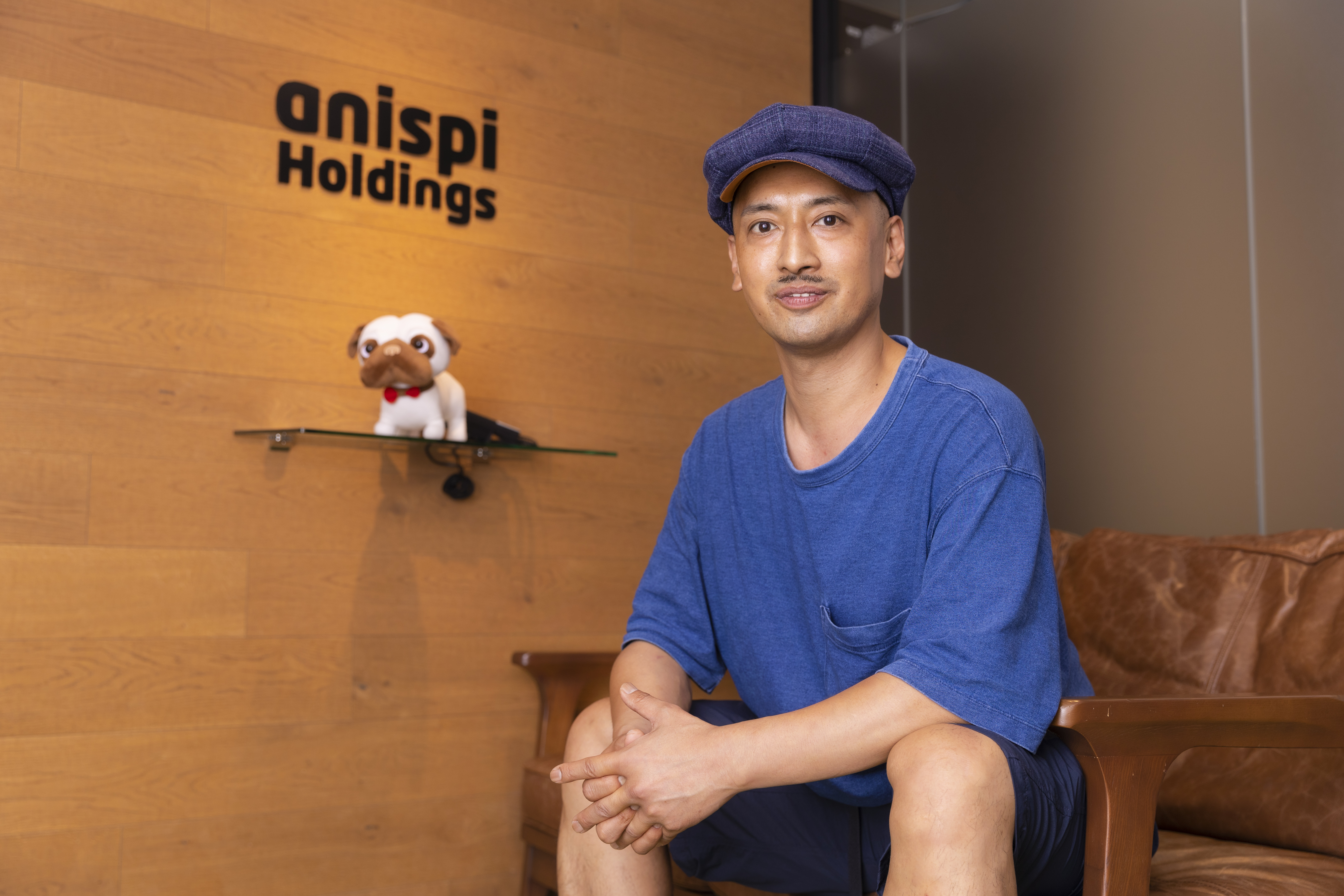 「多様な人がいることが当たり前になるように」との想いから、いつもスーツを着ずにラフな格好をしている代表取締役の藤田さん