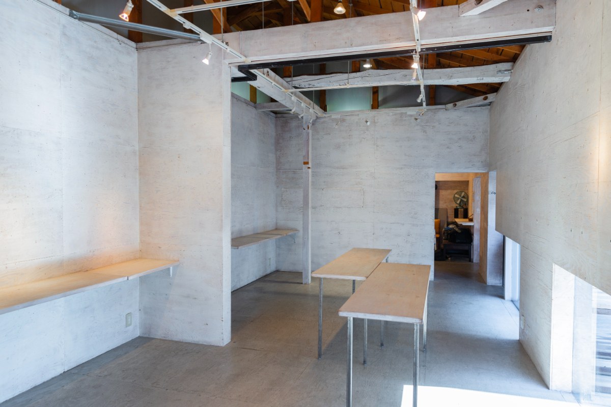 変芸自在のギャラリースペースでは、定期的にさまざまな展示会が開催されている